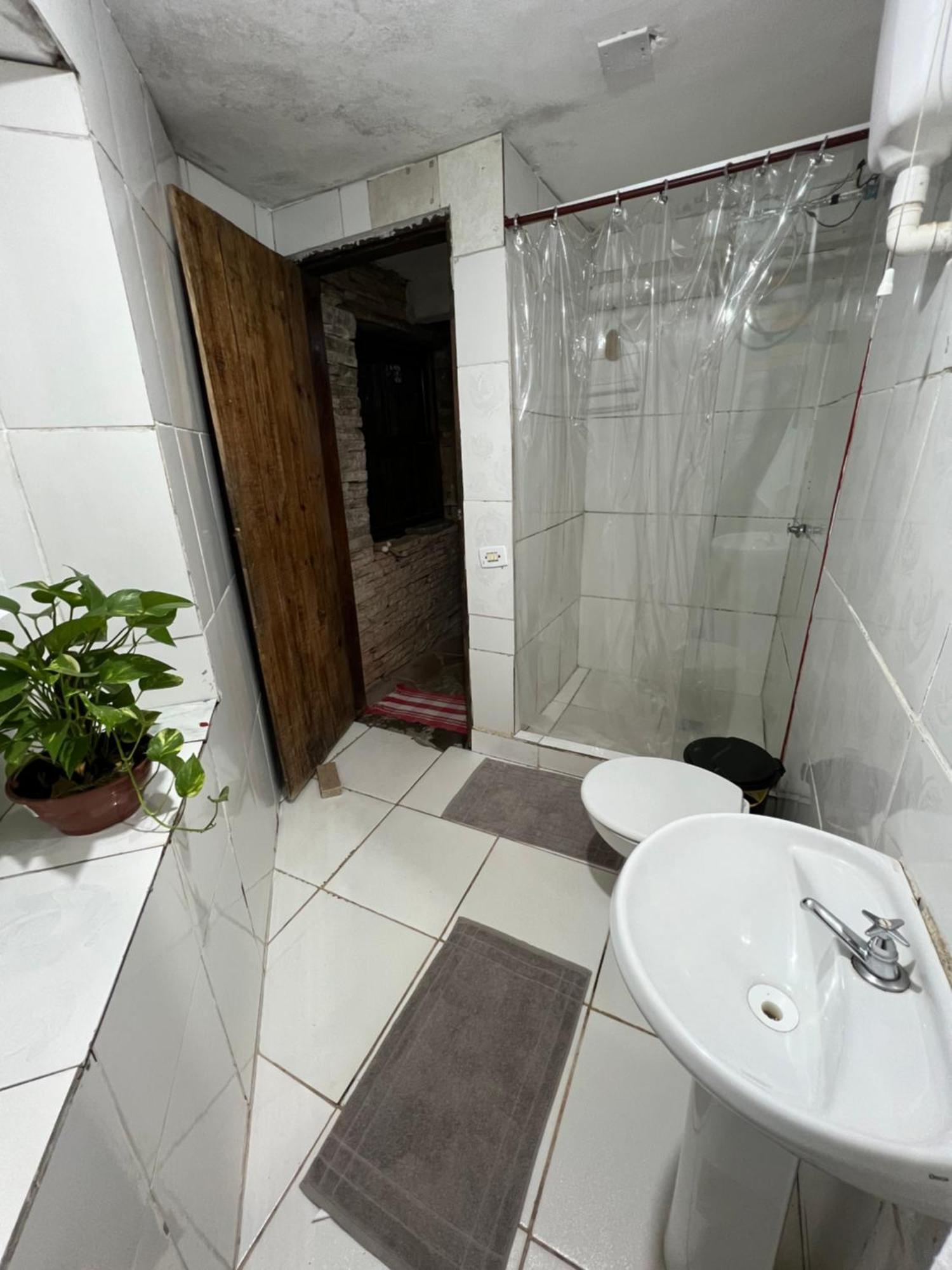 Quarto Privativo No Octogono Apartment Sao Tome das Letras Exterior photo